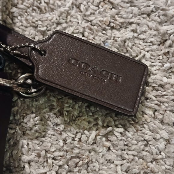 👜 Coach Legacy Lexy Leather Hobo Bag – Brown Woven Fabric & Leather - Picture 3 of 10